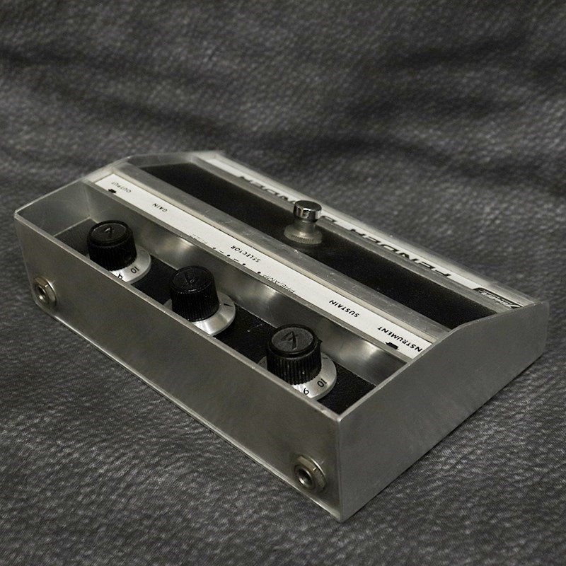 VINTAGE_Blender_3_knob_'76_03