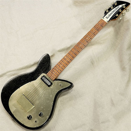 VINTAGE_Combo_400_'57_Refinish_Jet_Black_01