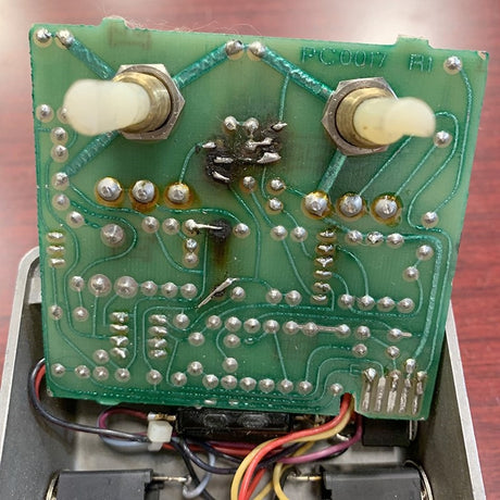 VINTAGE_Compressor_Gray_Case_'79_05