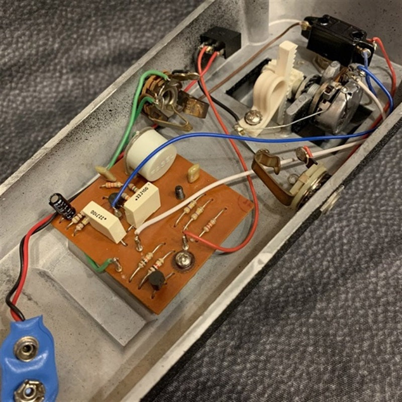 VINTAGE_Cry_Baby_SUPER_250_422_'83_04