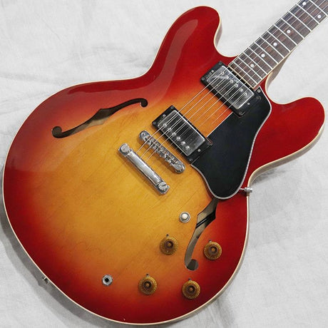 VINTAGE_Custom_Shop_ES-335_Dot_'82_Vintage_Cherry_Sunburst_02
