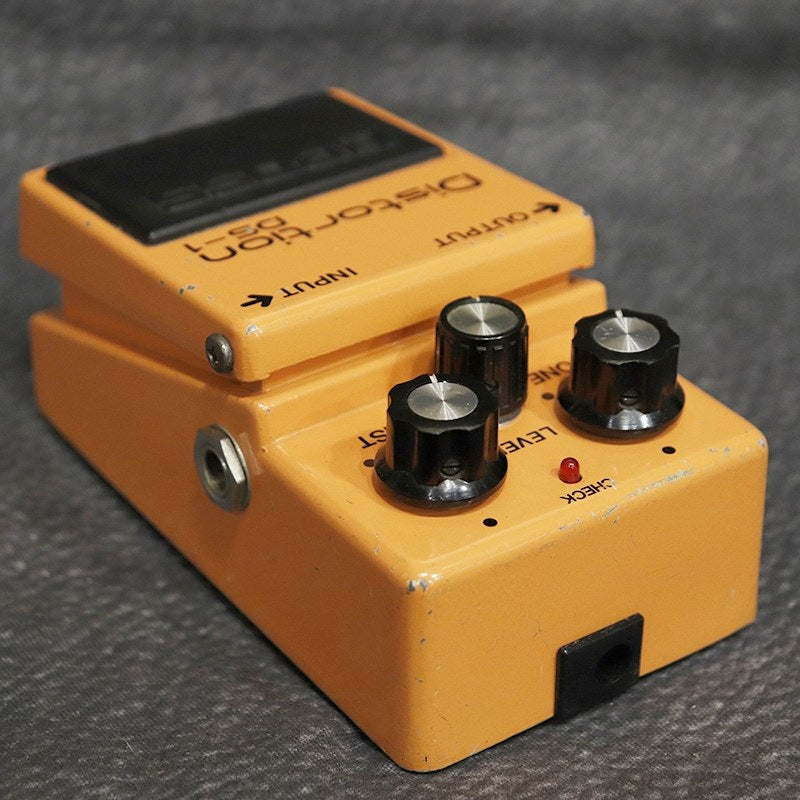 VINTAGE_DS-1_Distortion_'80_Silver_Screw_03