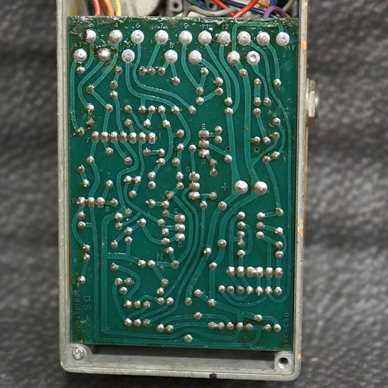 VINTAGE_DS-1_Distortion_'81_Long_Dash_Black_Screw_07