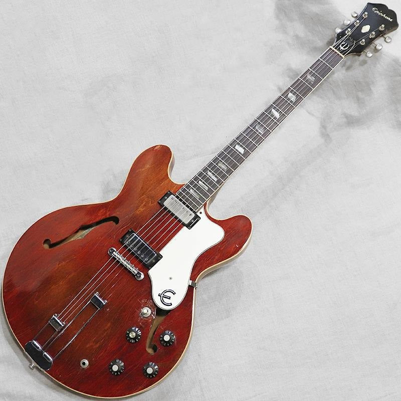 VINTAGE_E-360TDC_Riviera_'67_01