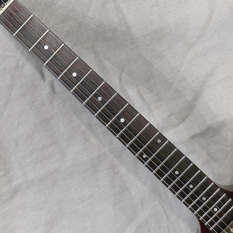 VINTAGE_Explorer_'77_Wine_Red_09