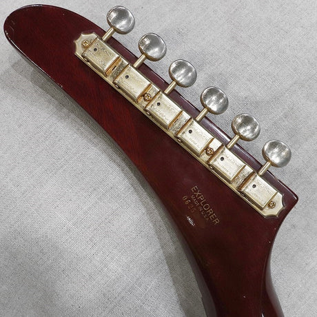 VINTAGE_Explorer_'77_Wine_Red_10
