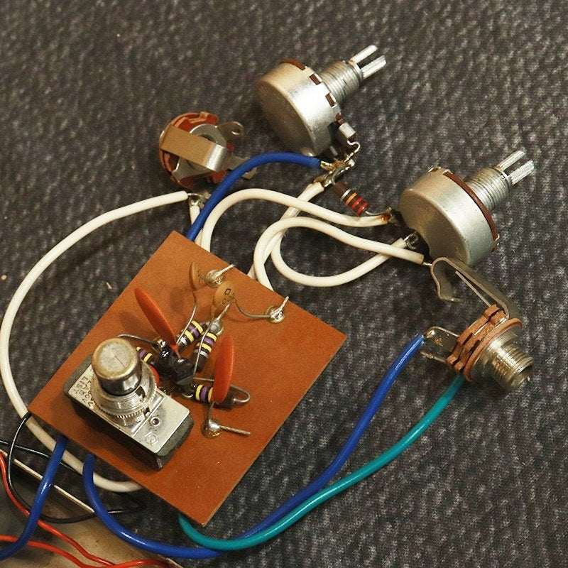 VINTAGE_FUZZ_rite_'68_Silicon_Transistor_Version_05