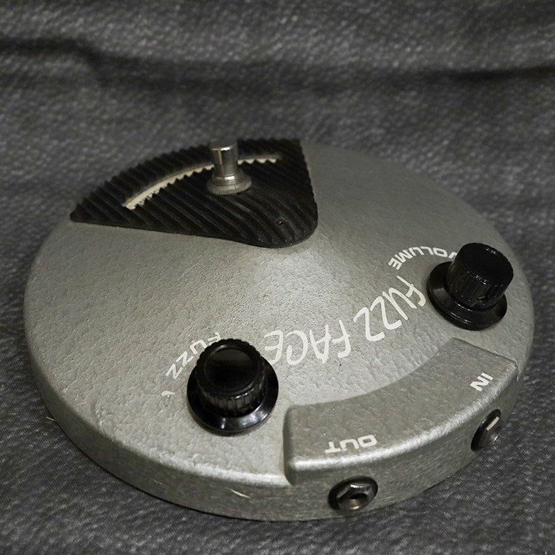 VINTAGE_Fuzz_Face_early70's_Silver_03