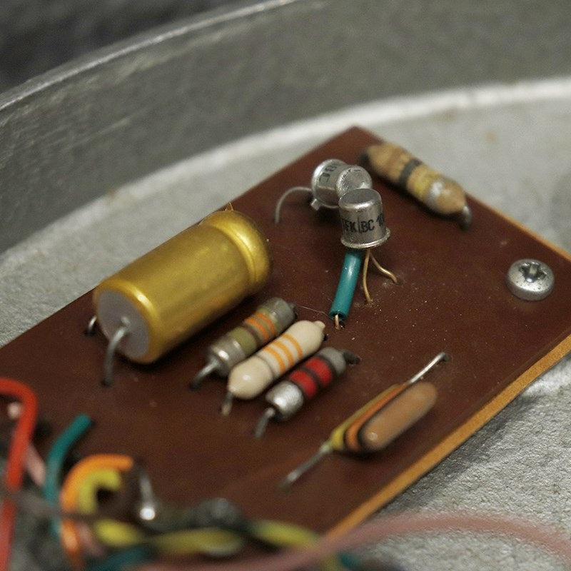 VINTAGE_Fuzz_Face_early70's_Silver_06