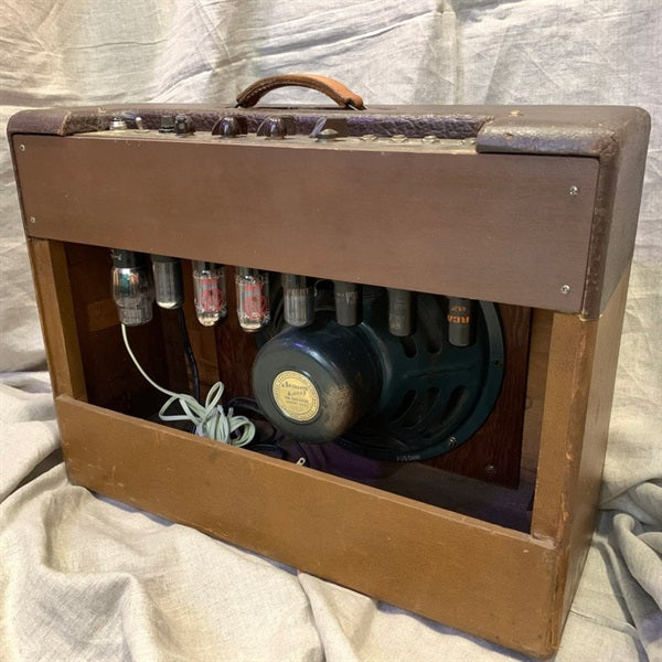 VINTAGE_GA-40_Les_Paul_Amp_'53_02