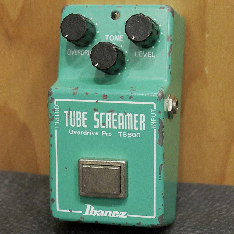 VINTAGE_Ibanez_TS-808_Tube_Screamer_Overdrive_Pro_Large_Case_'81_01