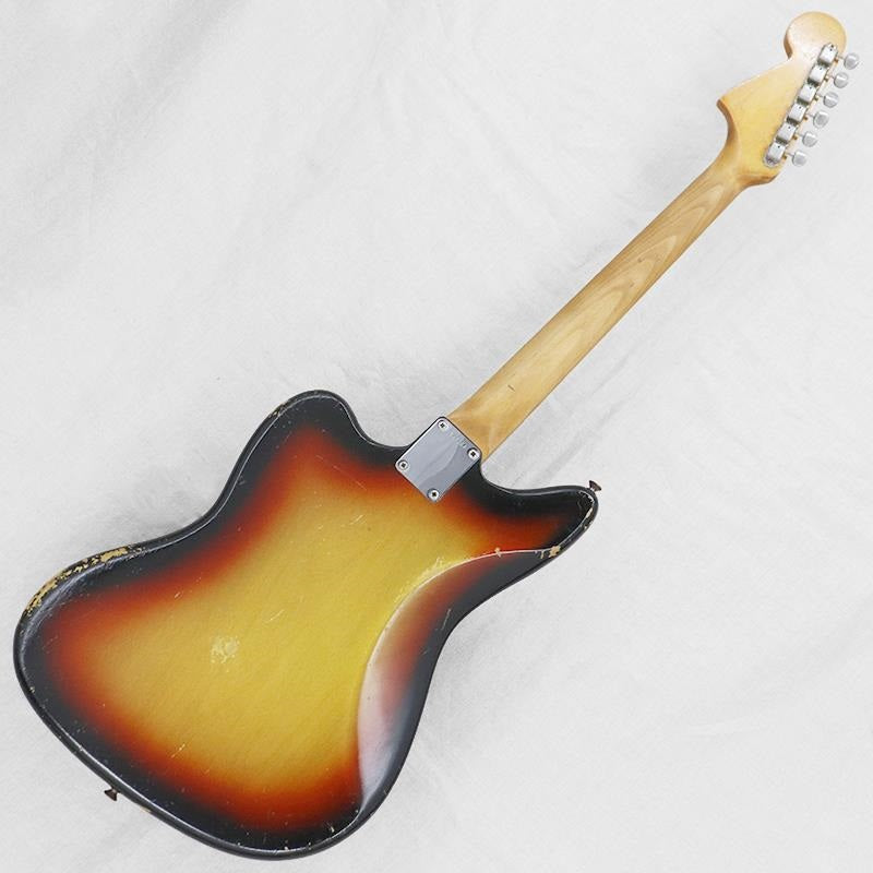 VINTAGE_Jaguar_'65_Sunburst_R_03