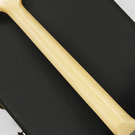 VINTAGE_Jaguar_'71_Laminate_Maple_Fingerboard_w_Black_Block_&_Binding_LakePlacidBlue_M_08