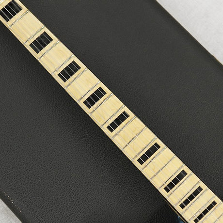 VINTAGE_Jaguar_'71_Laminate_Maple_Fingerboard_w_Black_Block_&_Binding_LakePlacidBlue_M_09