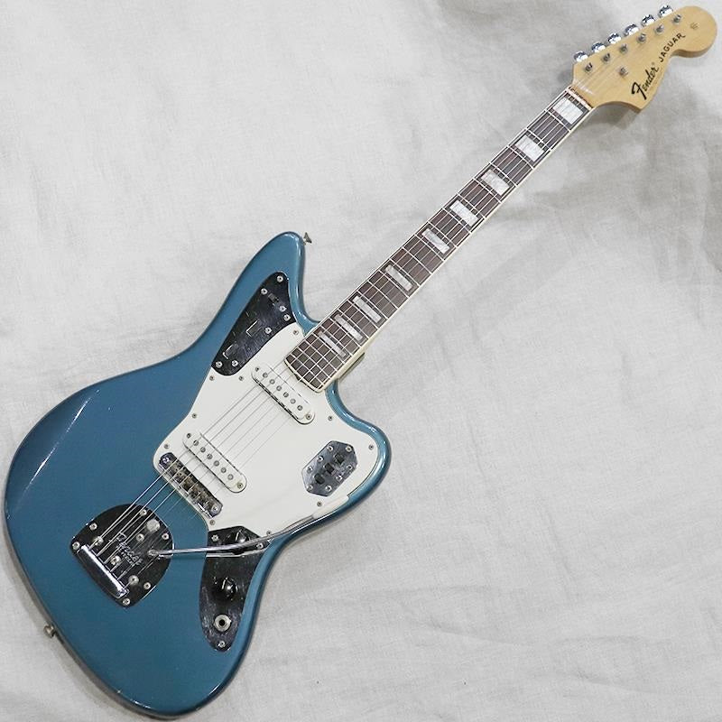 VINTAGE_Jaguar_'72_LakePlacidBlue_R_01