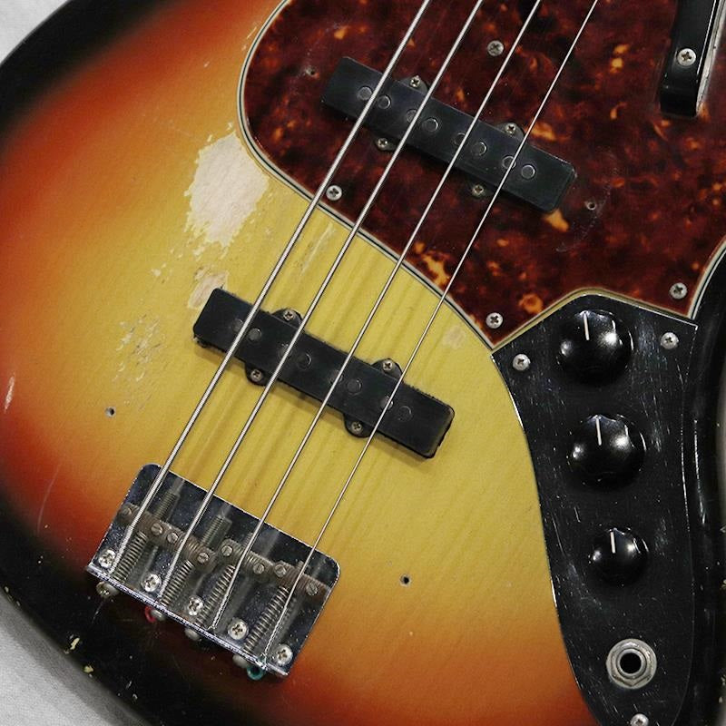 VINTAGE_Jazz_Bass_'64_Sunburst_R_05