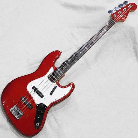 VINTAGE_Jazz_Bass_'66_Dot_Matching_Head_CandyAppleRed_R_01