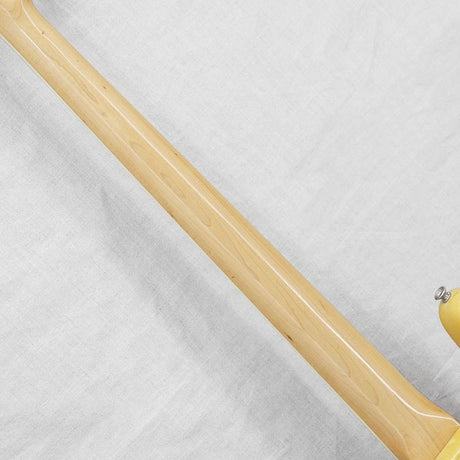 VINTAGE_Jazz_Bass_'71_OlympicWhite_R_08