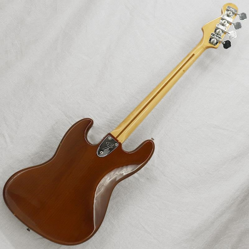 VINTAGE_Jazz_Bass_'77_Walnut_M_03