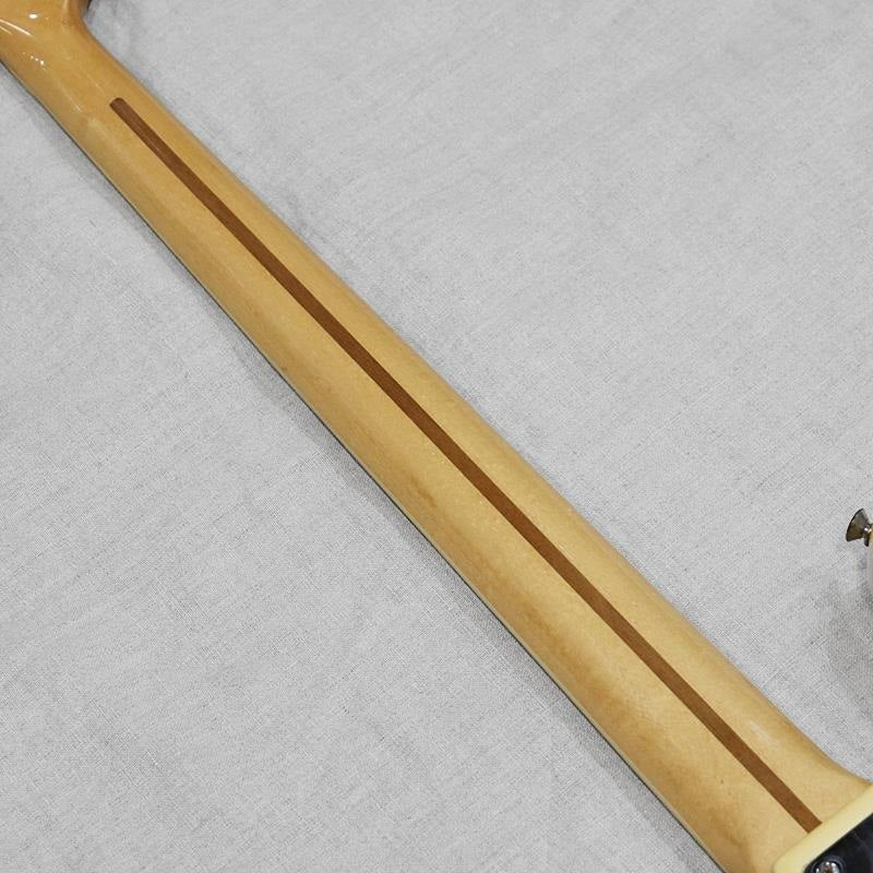 VINTAGE_Jazz_Bass_'79_OlympicWhite_M_08