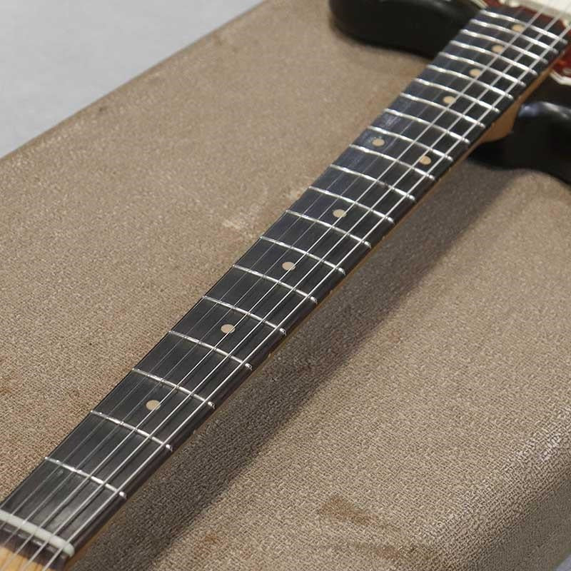 VINTAGE_Jazzmaster_'62_Slab_Fingerboard_Sunburst_R_09