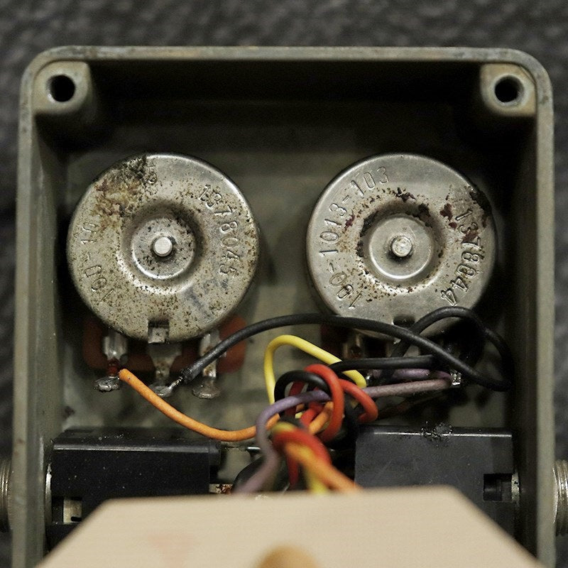 VINTAGE_MXR_Distortion+_Block_Logo_'80_07