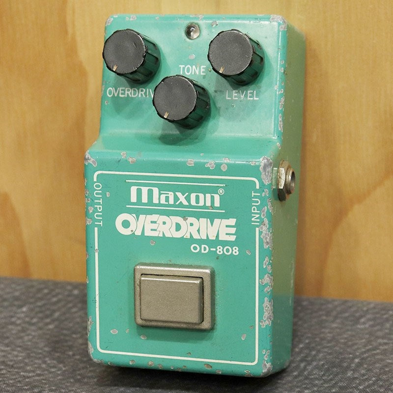 VINTAGE_Maxon_OD-808_Overdrive_Large_Case_'80_01