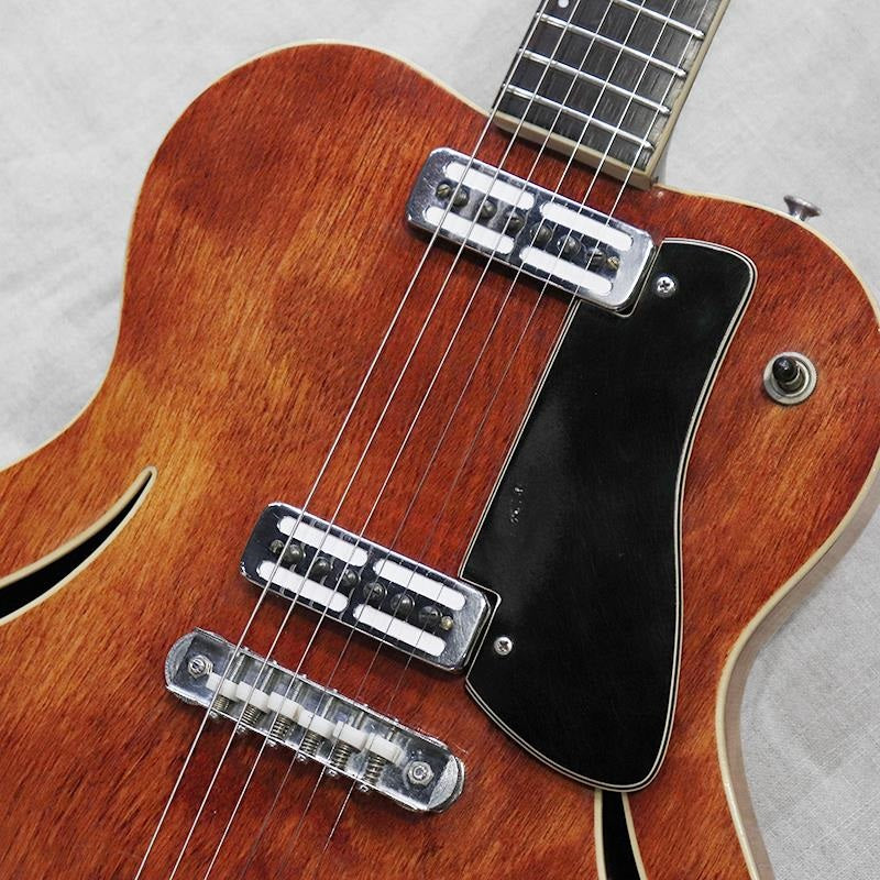 VINTAGE_Messenger_Stereophonic_'68_Cherry_Red_05