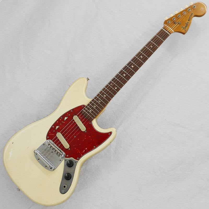 VINTAGE_Mustang_'65_White_R_01