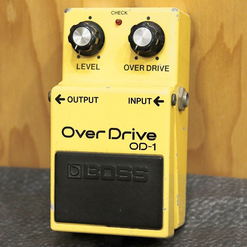 VINTAGE_OD-1_Over_Drive_Black_Screw_'83_01