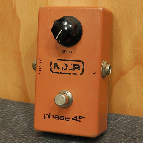 VINTAGE_Phase_45_Block_Logo_'77_01