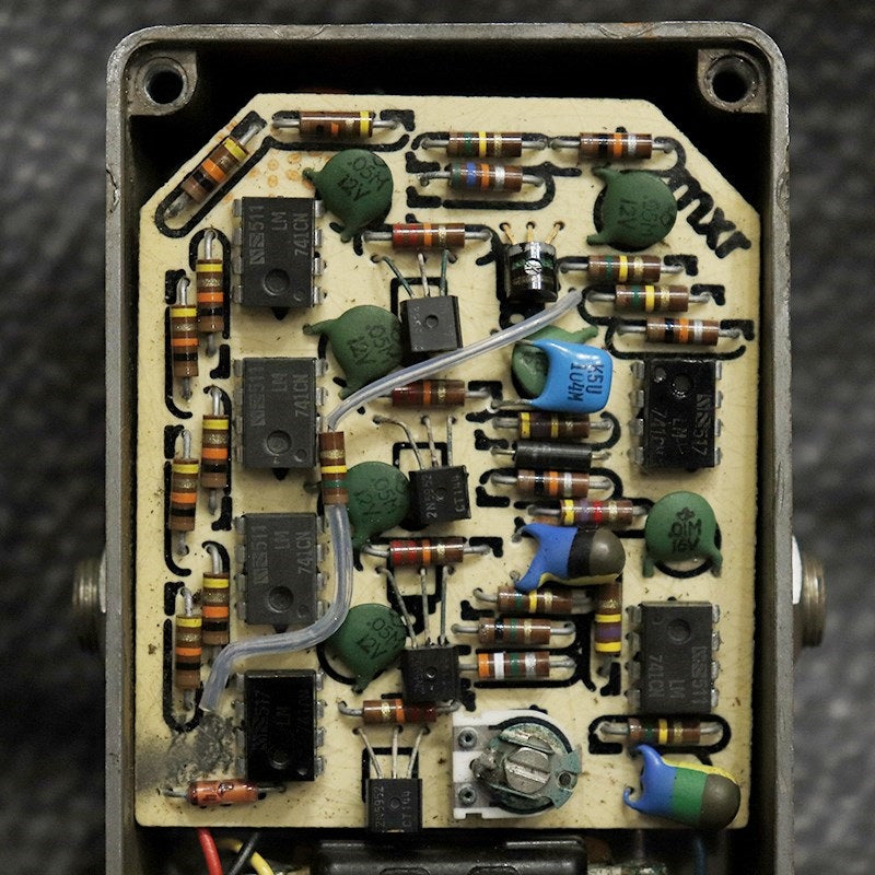 VINTAGE_Phase_90_Script_Logo_BUD_Case_'75_05