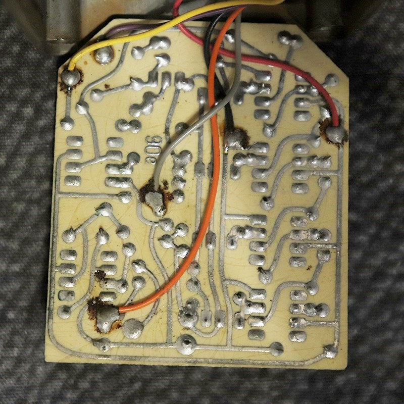 VINTAGE_Phase_90_Script_Logo_BUD_Case_'75_06