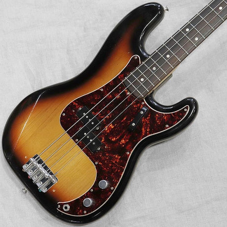 VINTAGE_Precision_Bass_'71_Refinish_Sunburst_R_02