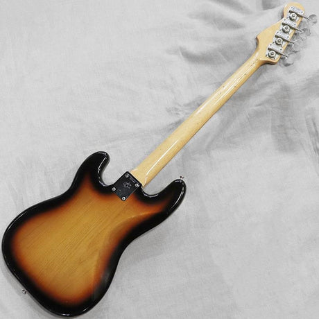 VINTAGE_Precision_Bass_'71_Refinish_Sunburst_R_03