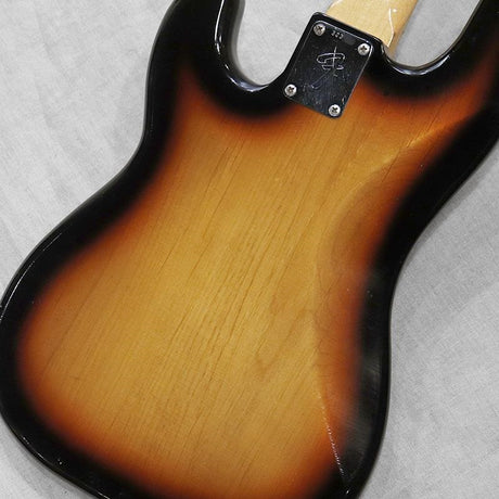 VINTAGE_Precision_Bass_'71_Refinish_Sunburst_R_04