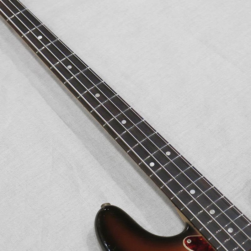 VINTAGE_Precision_Bass_'71_Sunburst_R_09