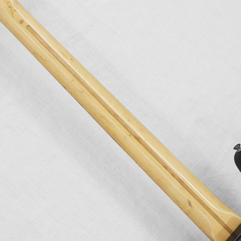 VINTAGE_Precision_Bass_'74_Black_M_08