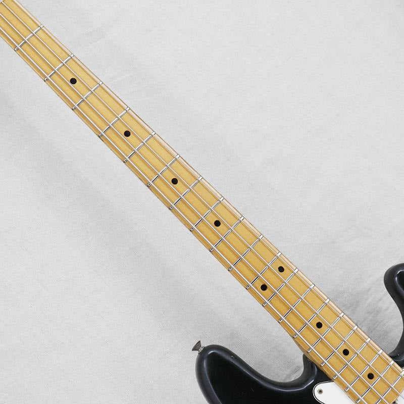 VINTAGE_Precision_Bass_'74_Black_M_09