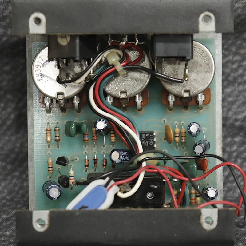 VINTAGE_RAT_II_Flat_Body_'87_05