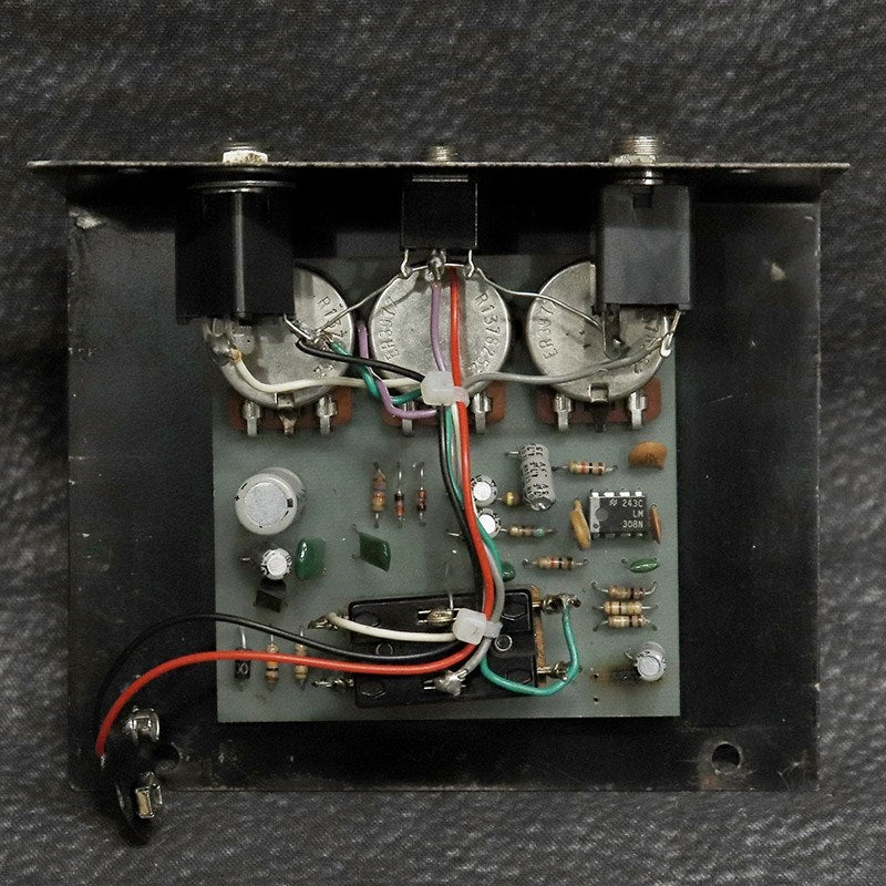VINTAGE_RAT_Large_Case_Filter_Control_'82_05