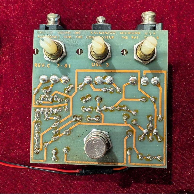 VINTAGE_RAT_Large_Case_Filter_Control_'82_06