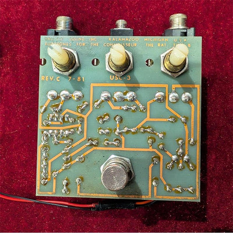 VINTAGE_RAT_Large_Case_Filter_Control_'82_06