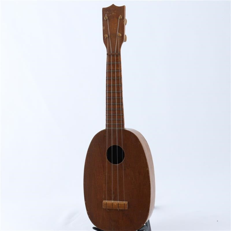 VINTAGE_Soprano_Pineapple_Kamaka_03