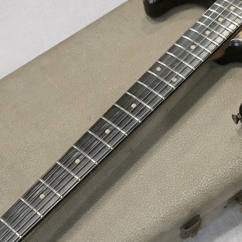 VINTAGE_Stratocaster_'60_Sunburst_R_09