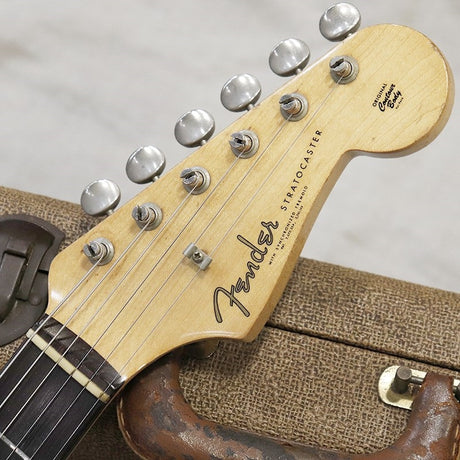 VINTAGE_Stratocaster_'62_Slab_Fingerboard_Sunburst_R_11