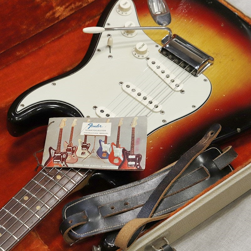 VINTAGE_Stratocaster_'64_Clay_Dot_Sunburst_R_05