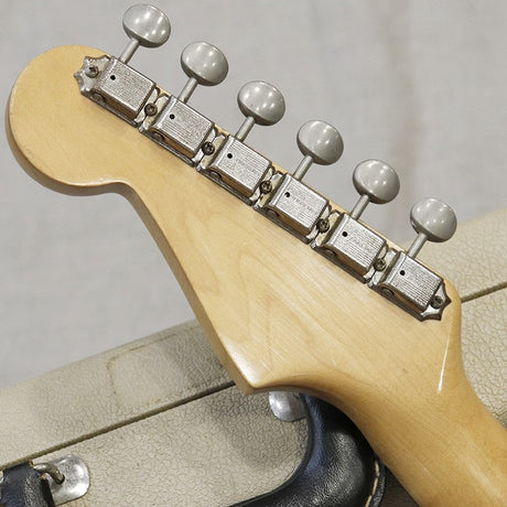 VINTAGE_Stratocaster_'64_Clay_Dot_Sunburst_R_10