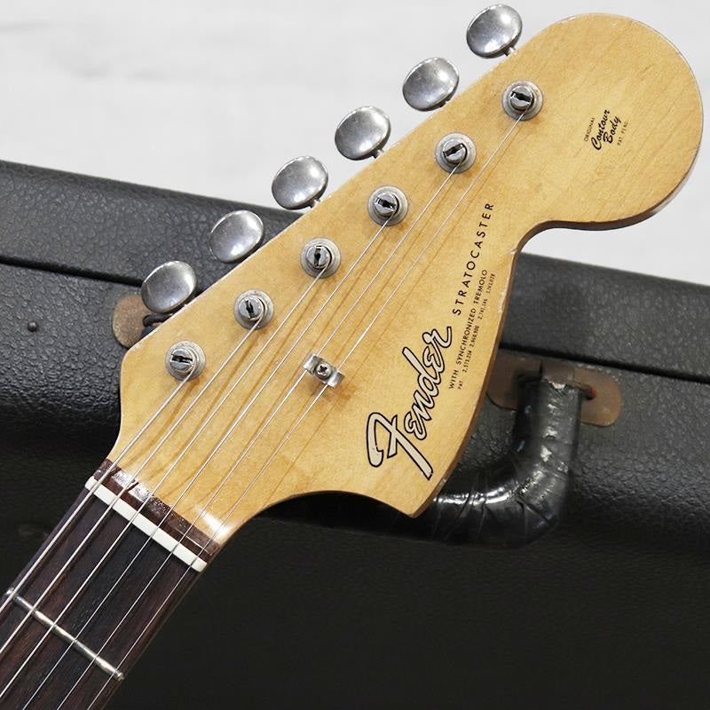 VINTAGE_Stratocaster_'66_CandyAppleRed_R_11