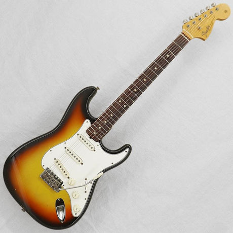 VINTAGE_Stratocaster_'67_Sunburst_R_01